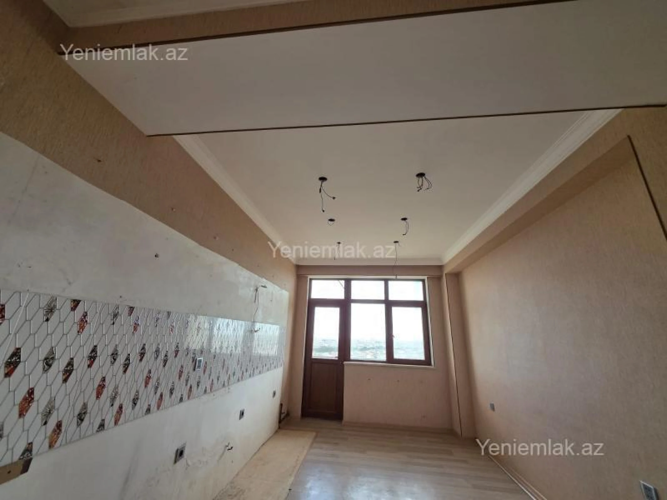 Satılır 3 otaqlı yeni tikili 110 m²