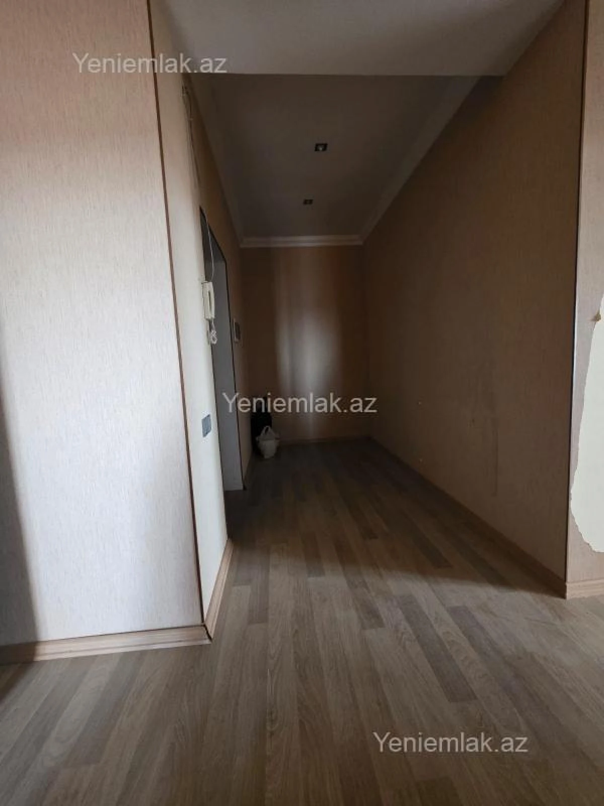 Satılır 3 otaqlı yeni tikili 110 m²