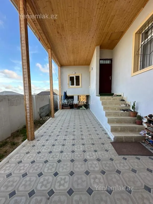 Satılır 4 otaqlı həyət evi 115 m²