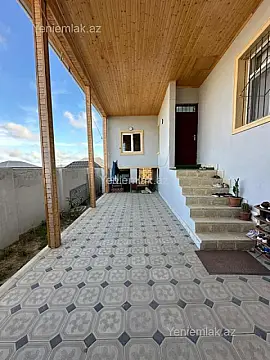 Satılır 4 otaqlı həyət evi 115 m²