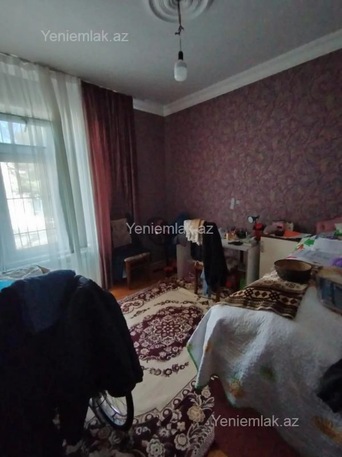 Satılır 4 otaqlı köhnə tikili 80 m²