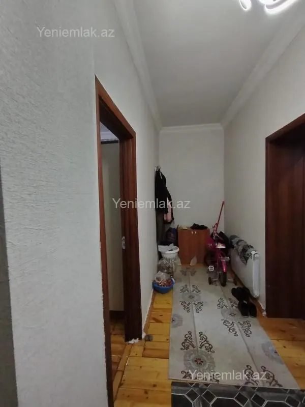 Satılır 4 otaqlı köhnə tikili 80 m²