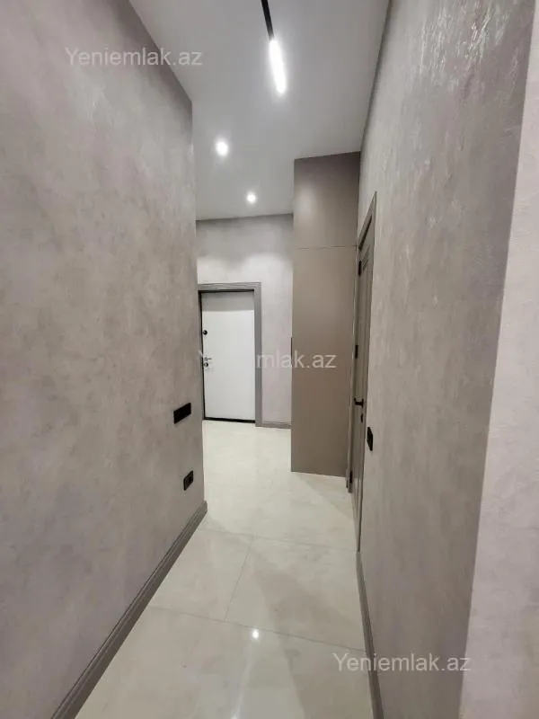 Satılır 2 otaqlı yeni tikili 60 m²