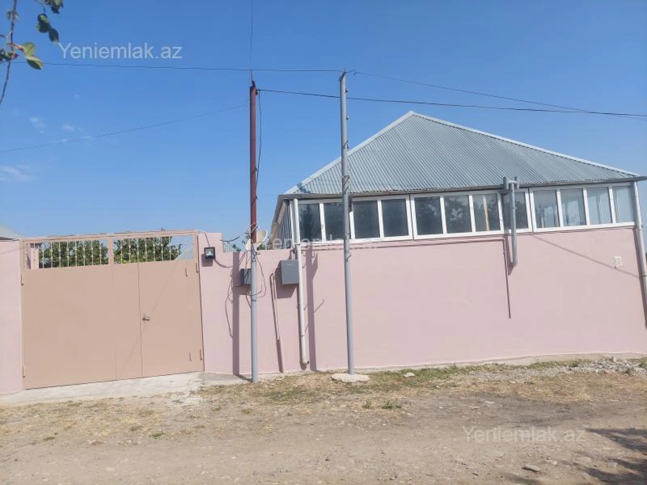 Satılır 4 otaqlı həyət evi 81.2 m²