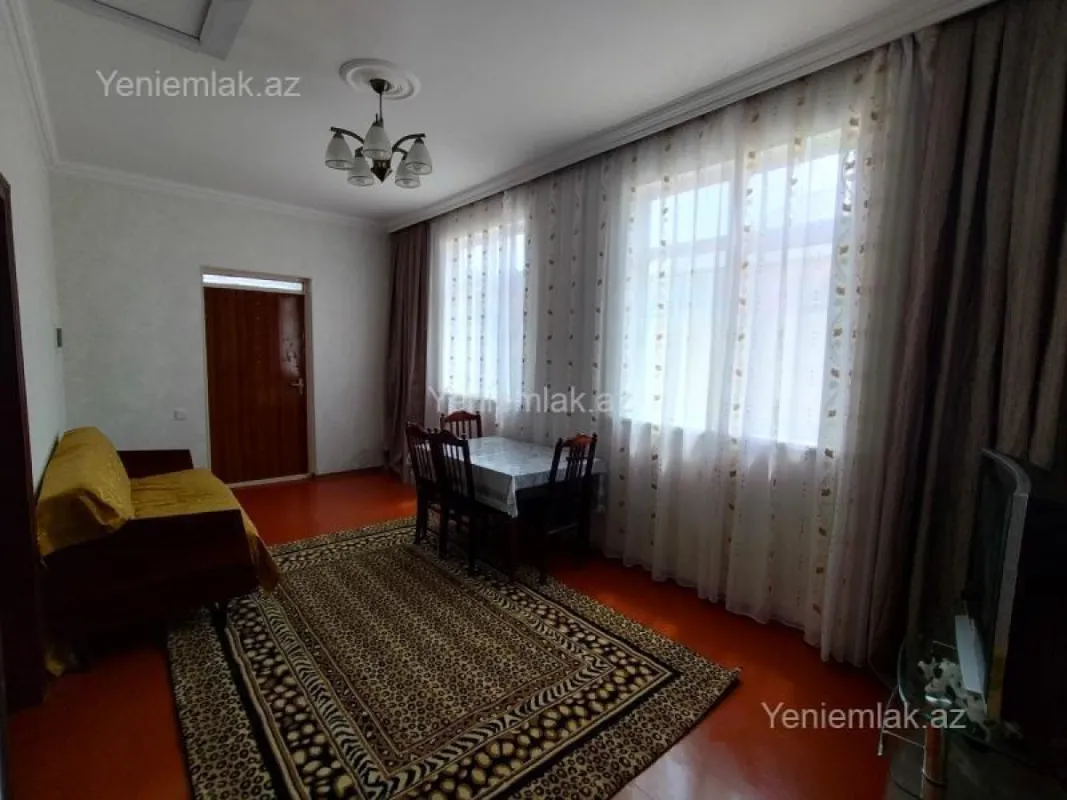 Satılır 4 otaqlı həyət evi 81.2 m²