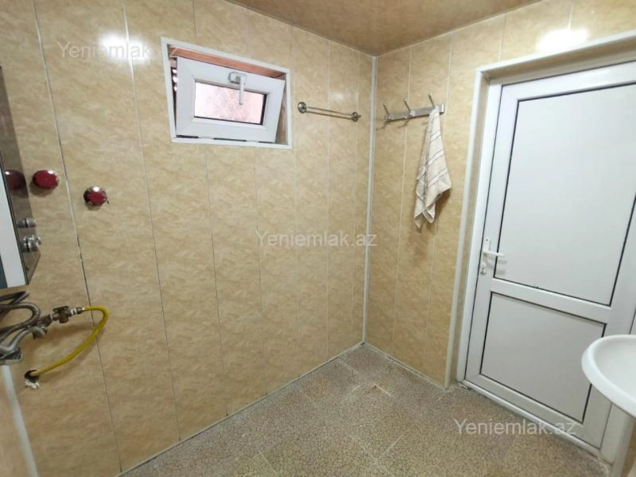 Satılır 4 otaqlı həyət evi 81.2 m²