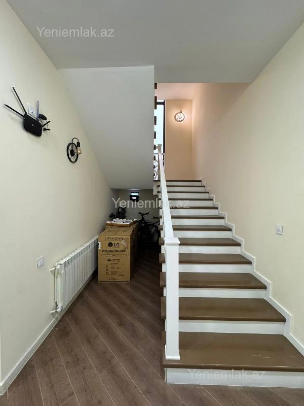 Satılır 6 otaqlı həyət evi 432 m²