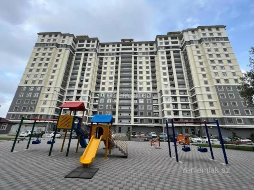 Satılır 2 otaqlı yeni tikili 72 m²