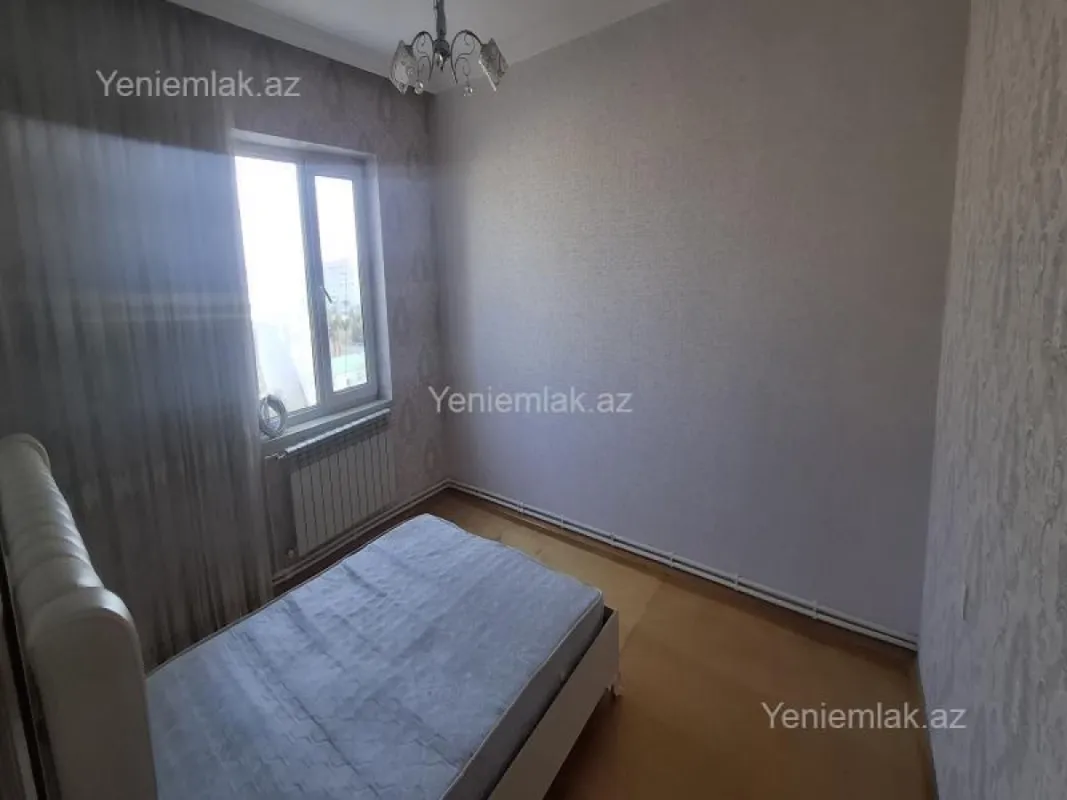 Satılır 2 otaqlı köhnə tikili 56 m²