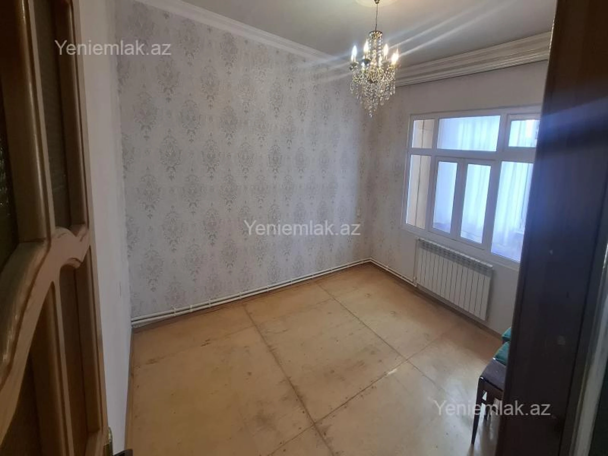 Satılır 2 otaqlı köhnə tikili 56 m²