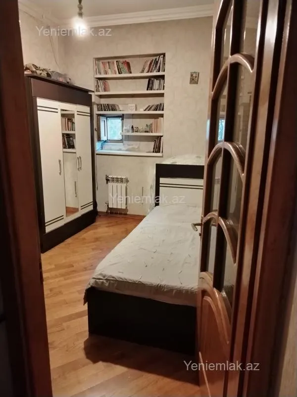 Satılır 4 otaqlı yeni tikili 133 m²