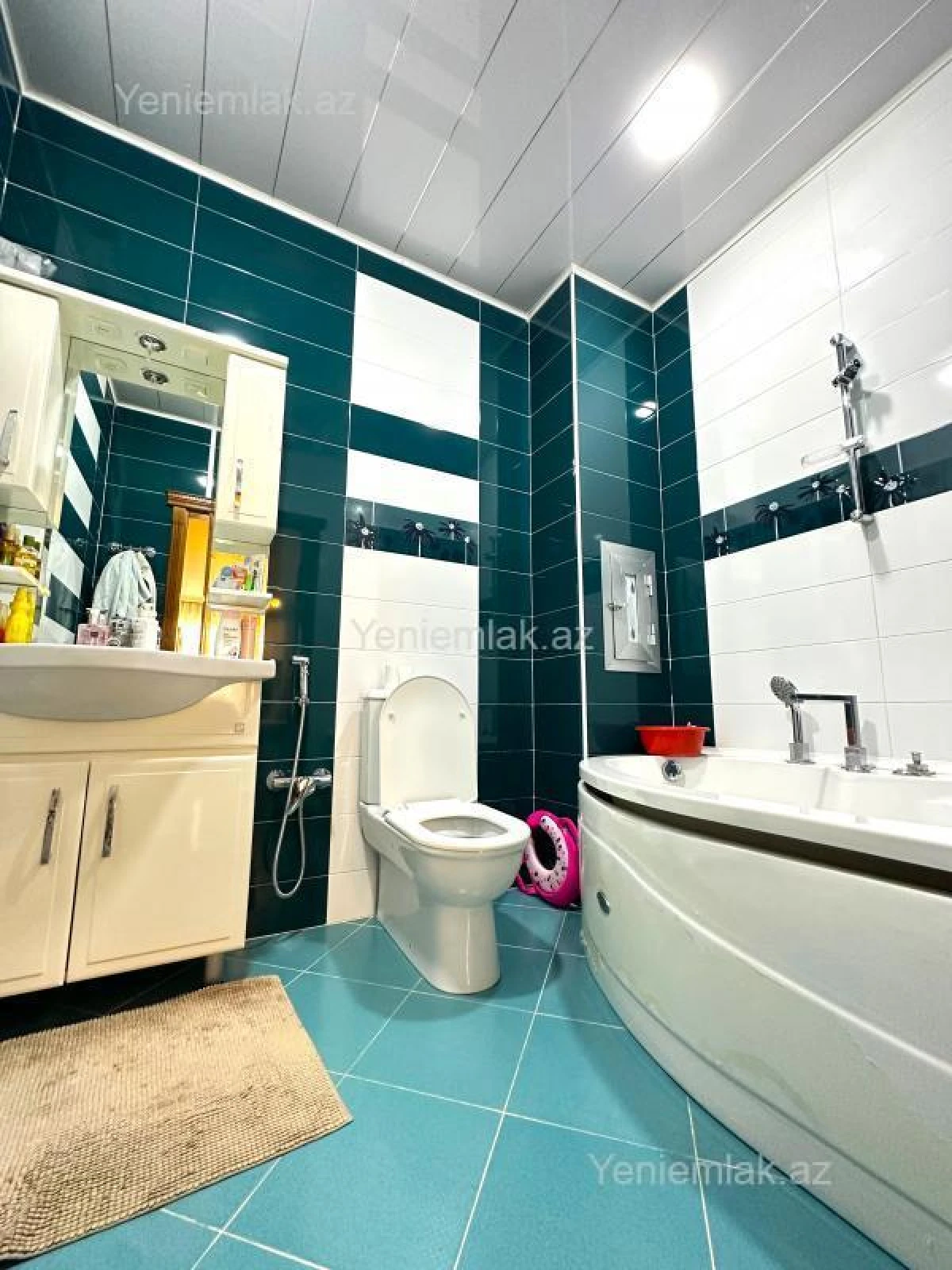 Satılır 4 otaqlı yeni tikili 210 m²