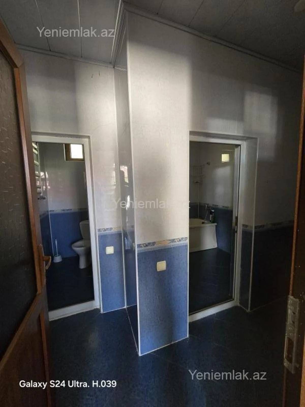 Satılır 9 otaqlı həyət evi 450 m²