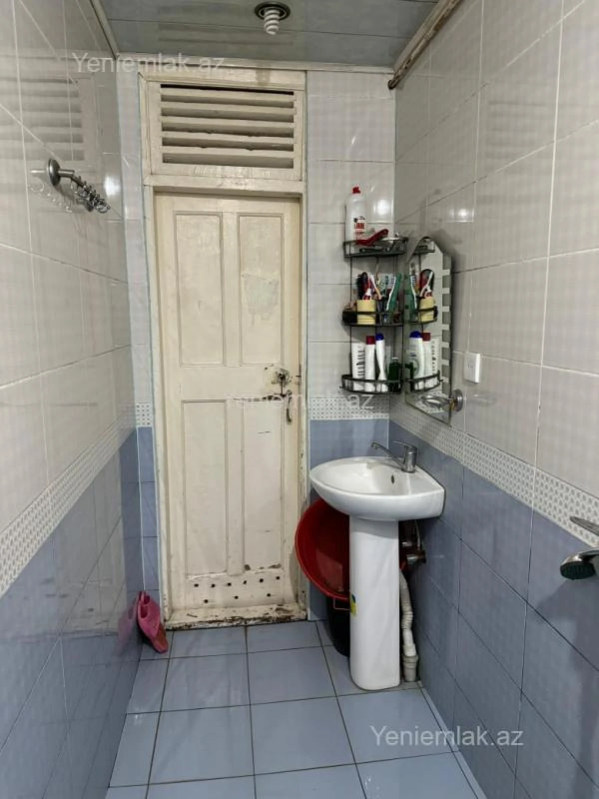 Satılır 3 otaqlı köhnə tikili 65 m²