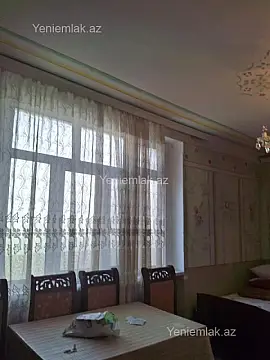Satılır 1 otaqlı köhnə tikili 36 m²