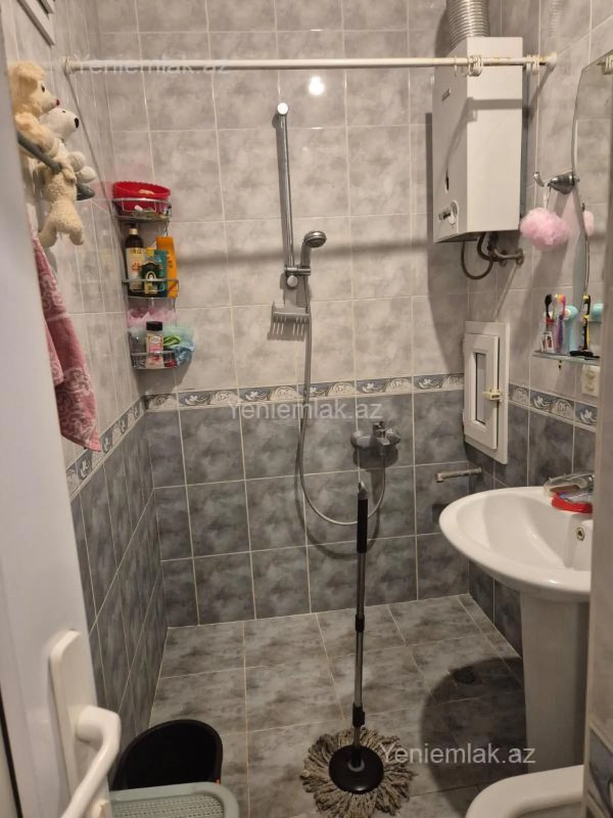 Satılır 2 otaqlı köhnə tikili 50 m²