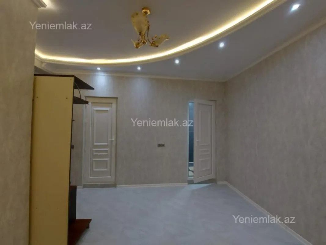 Satılır 2 otaqlı yeni tikili 75 m²