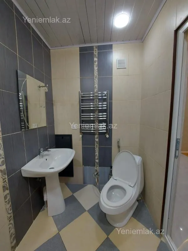 Satılır 2 otaqlı yeni tikili 75 m²