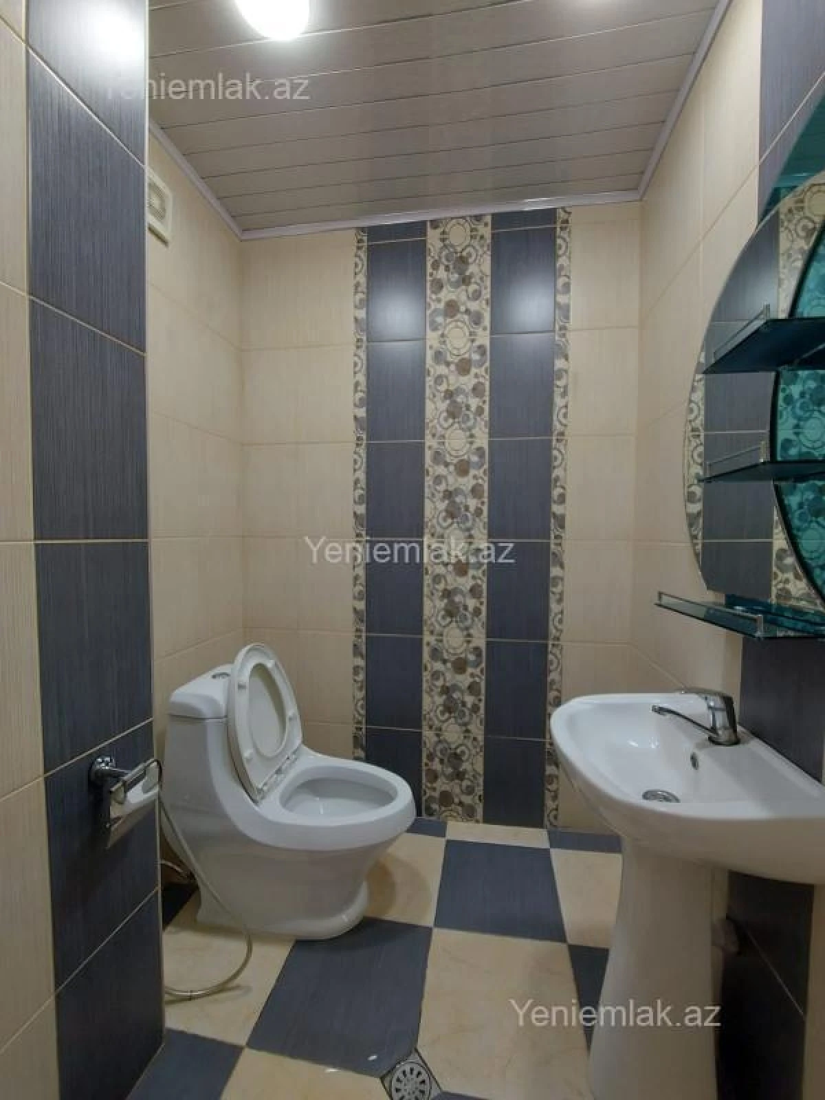 Satılır 2 otaqlı yeni tikili 75 m²