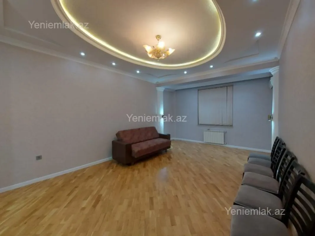 Satılır 2 otaqlı yeni tikili 75 m²