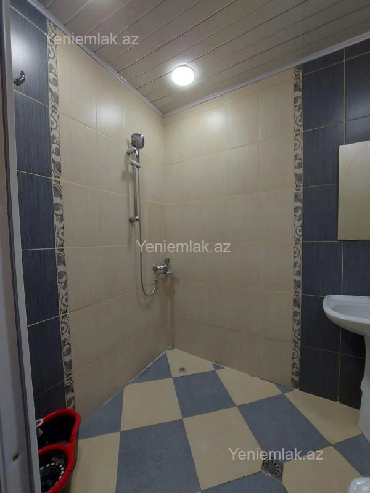 Satılır 2 otaqlı yeni tikili 75 m²