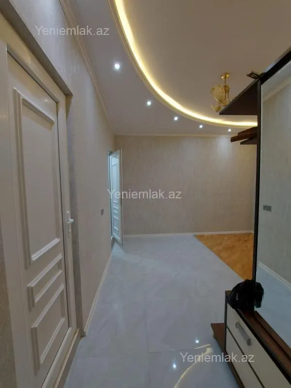 Satılır 2 otaqlı yeni tikili 75 m²