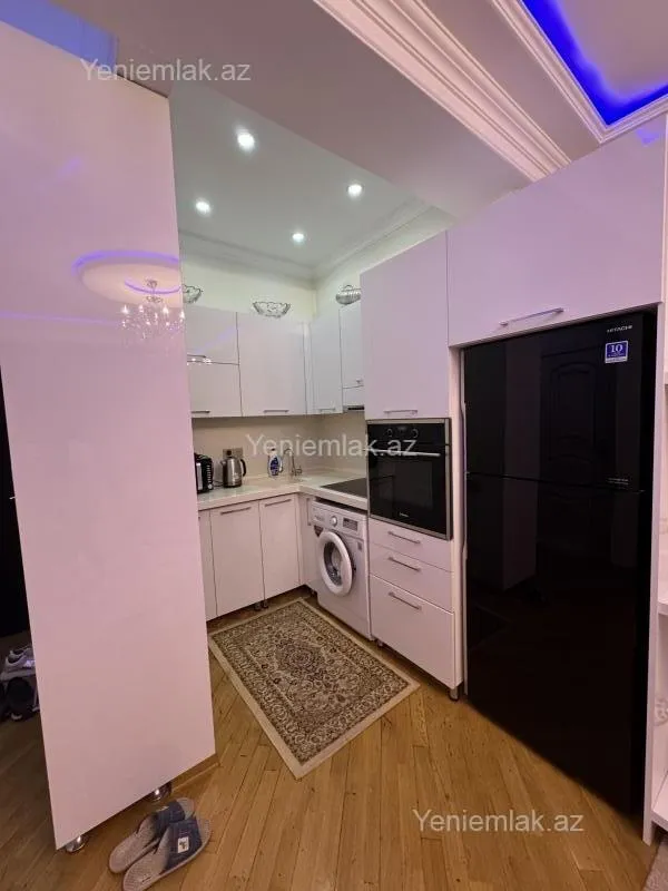 Satılır 2 otaqlı yeni tikili 50 m²