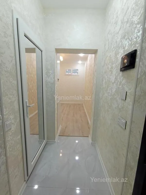 Satılır 2 otaqlı yeni tikili 31 m²