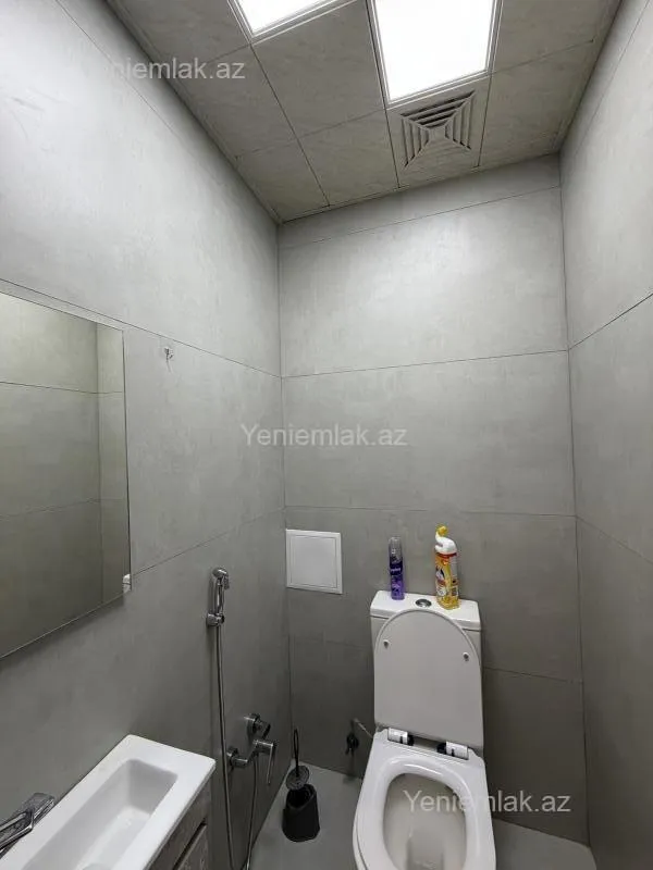 Satılır 3 otaqlı yeni tikili 80 m²