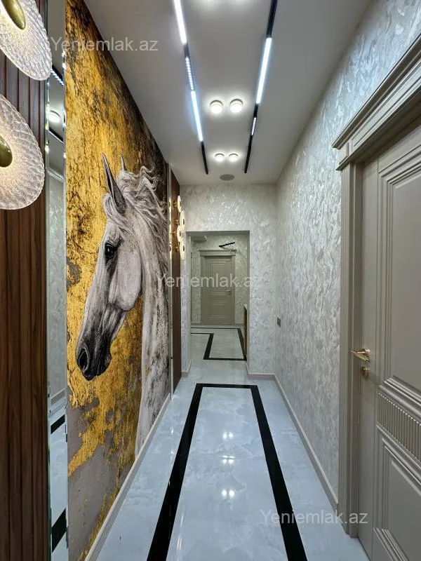 Satılır 3 otaqlı yeni tikili 110 m²