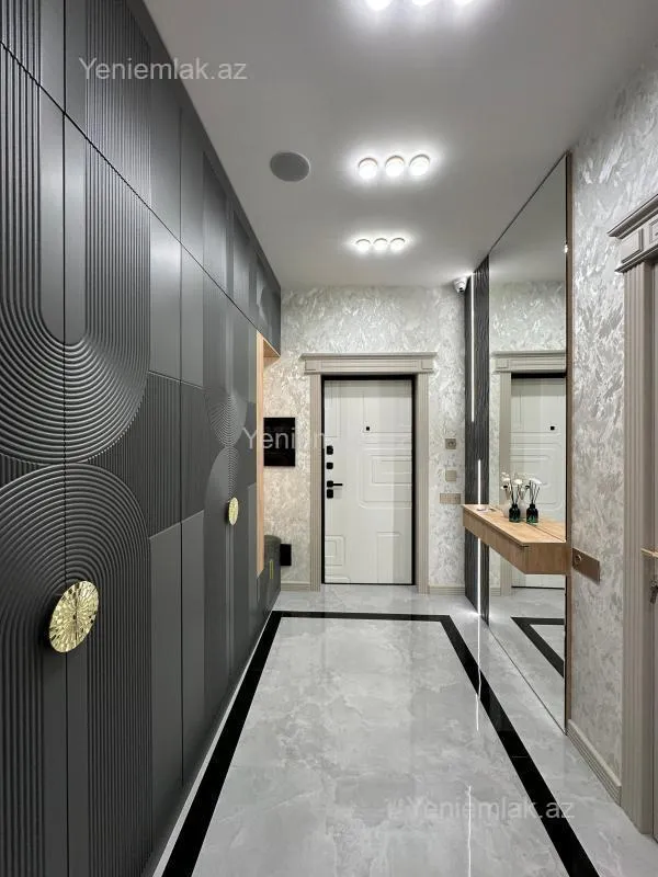 Satılır 3 otaqlı yeni tikili 110 m²