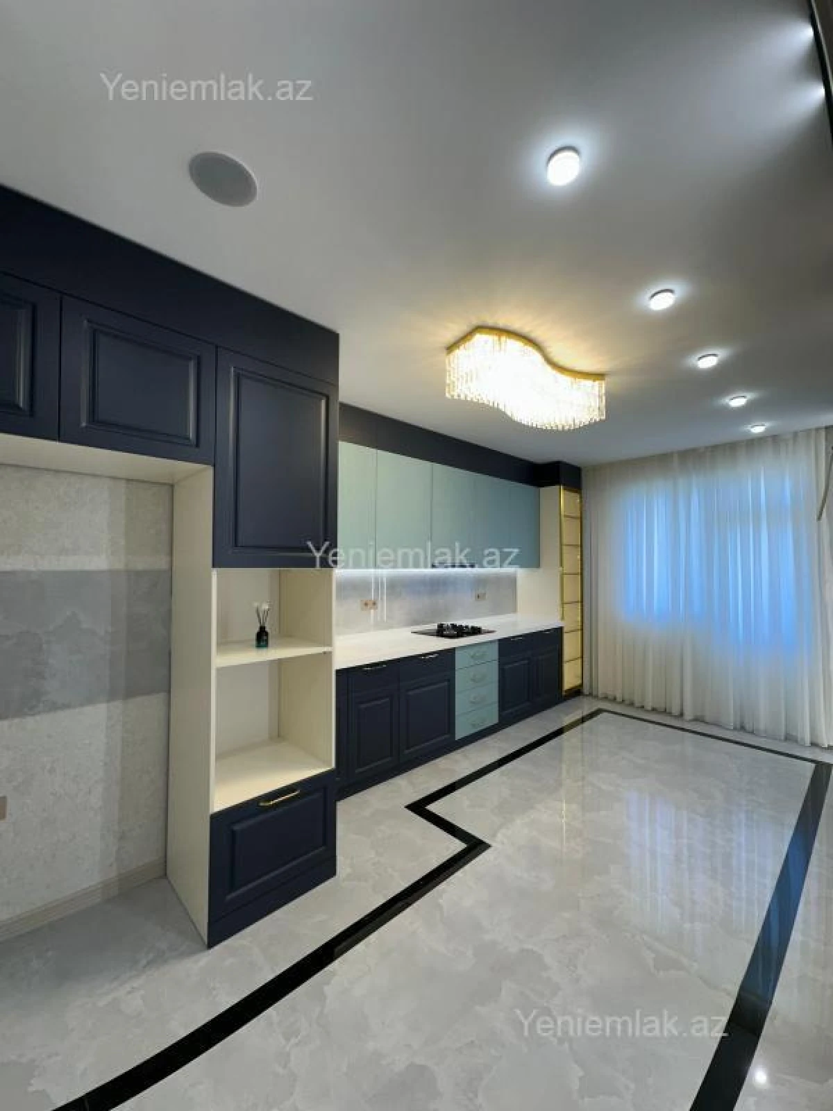 Satılır 3 otaqlı yeni tikili 110 m²