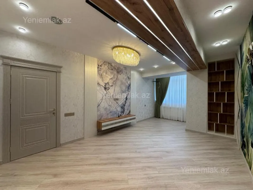 Satılır 3 otaqlı yeni tikili 110 m²