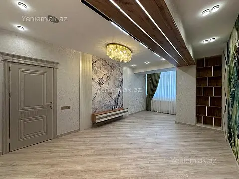 Satılır 3 otaqlı yeni tikili 110 m²