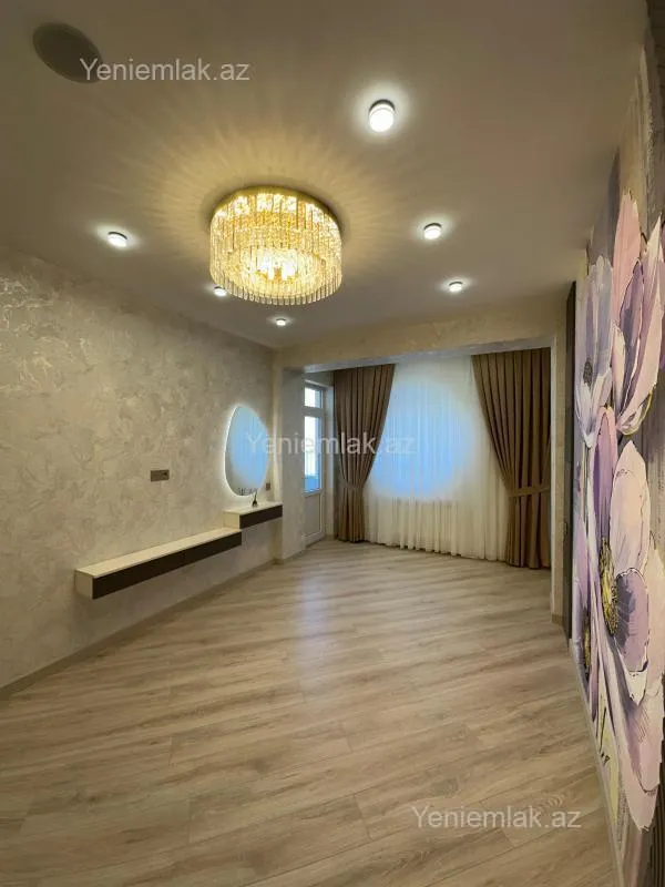 Satılır 3 otaqlı yeni tikili 110 m²