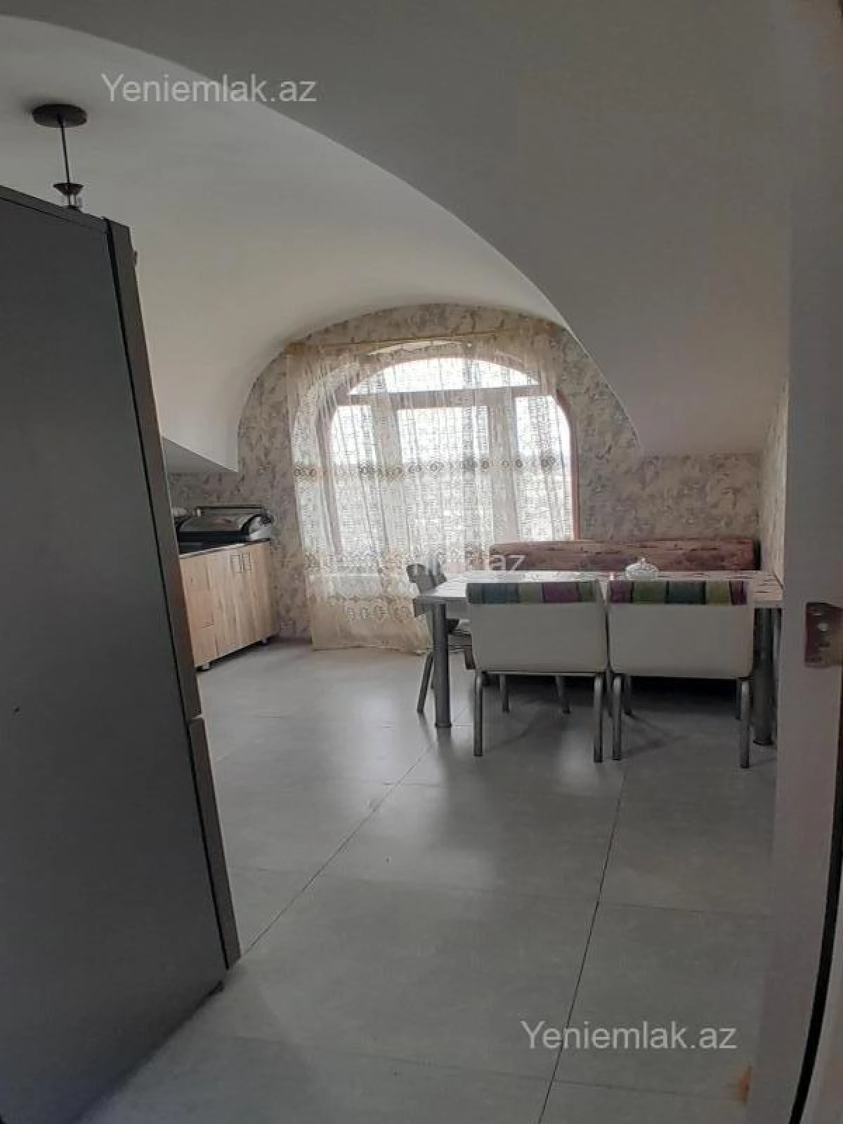 Satılır 2 otaqlı yeni tikili 94.5 m²