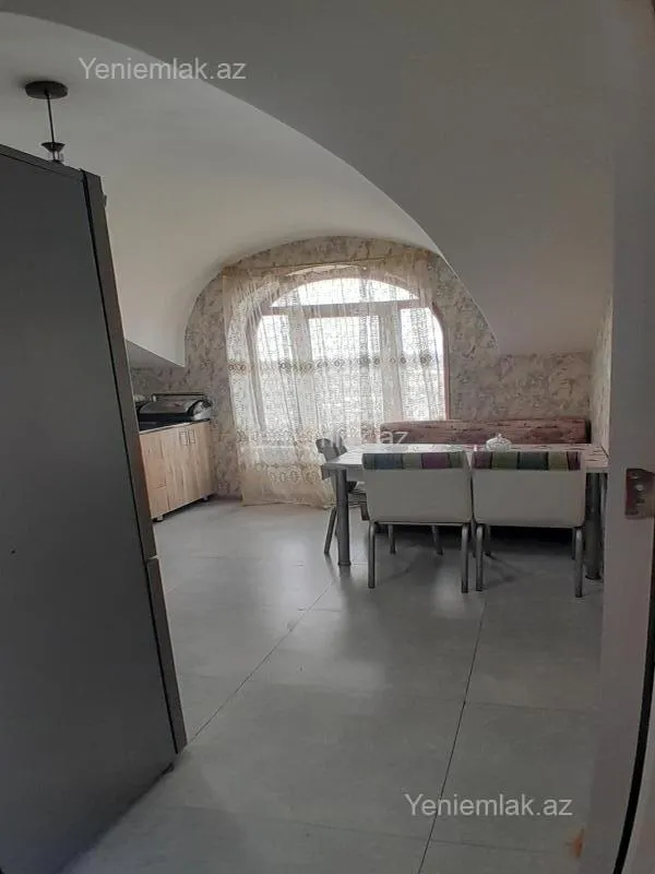 Satılır 2 otaqlı yeni tikili 94.5 m²