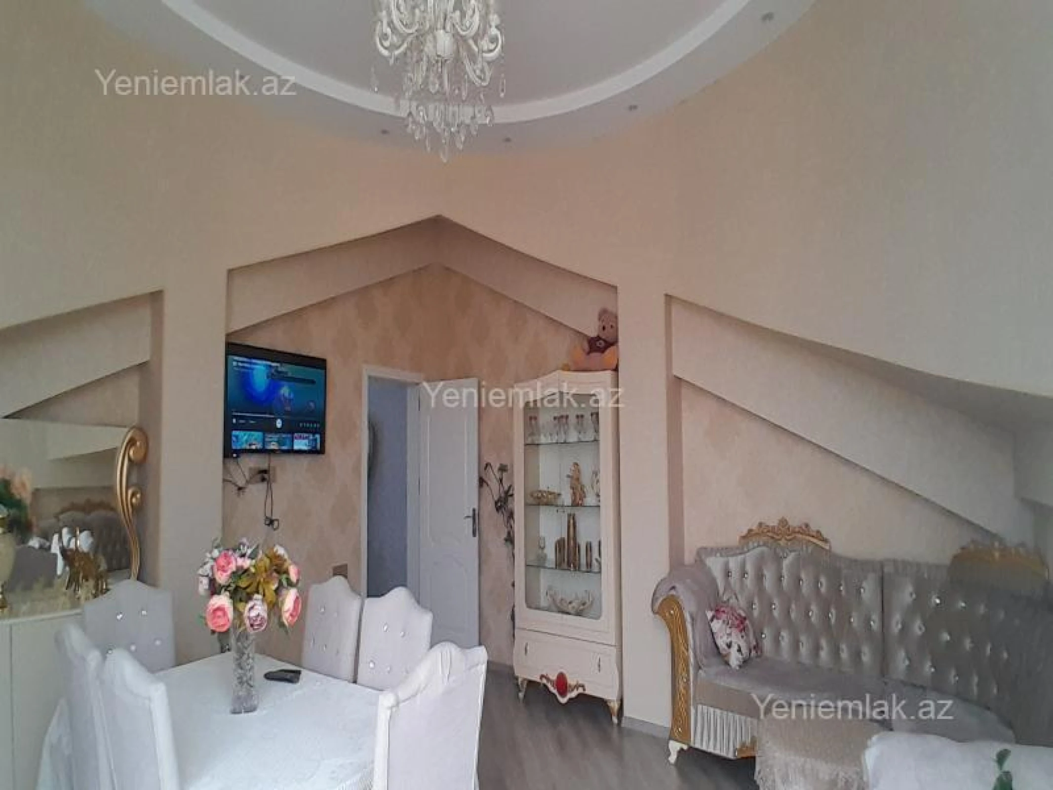 Satılır 2 otaqlı yeni tikili 94.5 m²