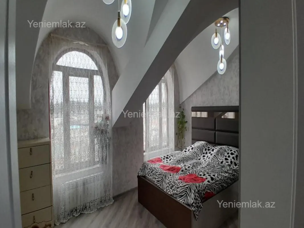 Satılır 2 otaqlı yeni tikili 94.5 m²