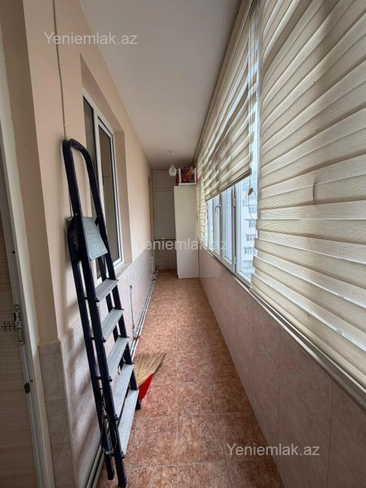 Satılır 2 otaqlı yeni tikili 92 m²