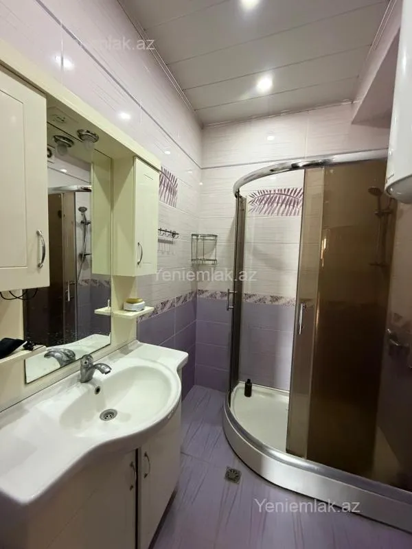 Satılır 2 otaqlı yeni tikili 92 m²