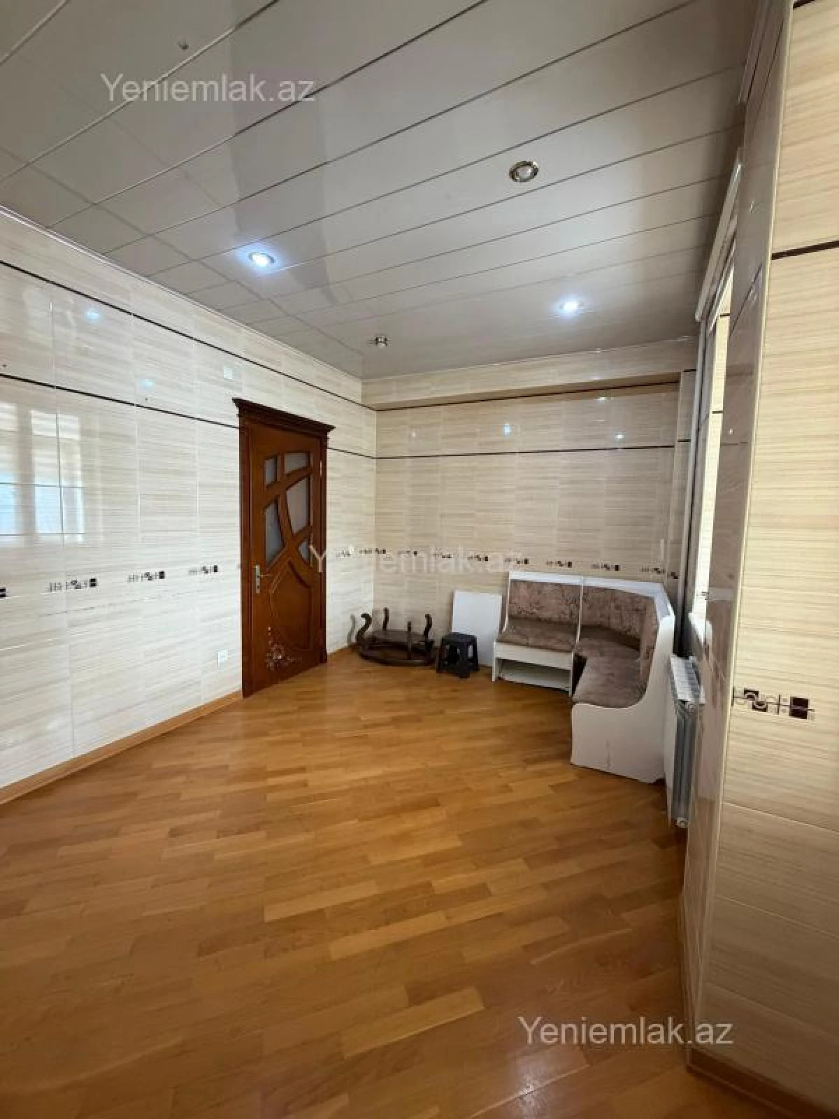 Satılır 2 otaqlı yeni tikili 92 m²