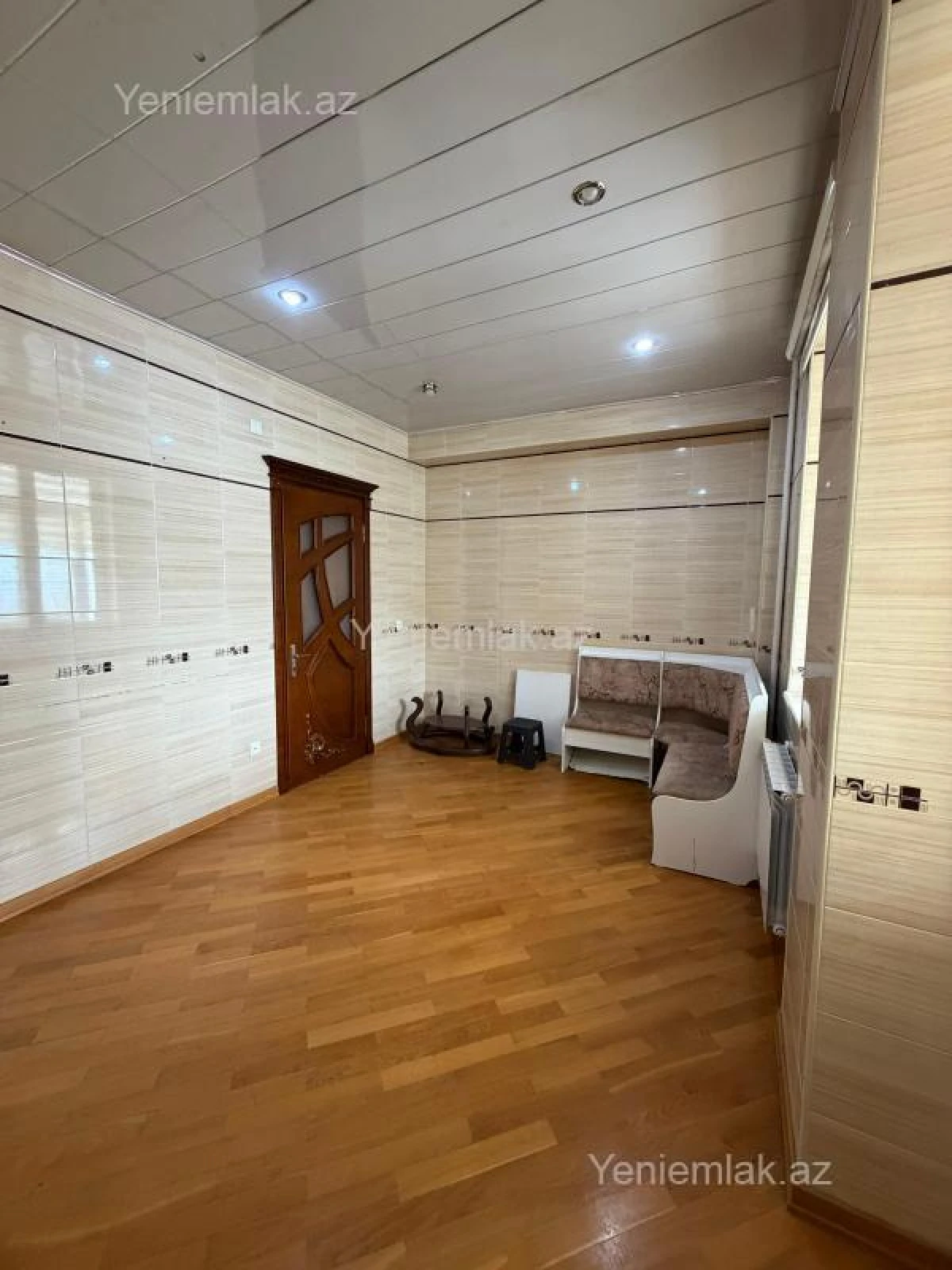 Satılır 2 otaqlı yeni tikili 92 m²