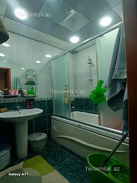 Satılır 3 otaqlı köhnə tikili 90 m²