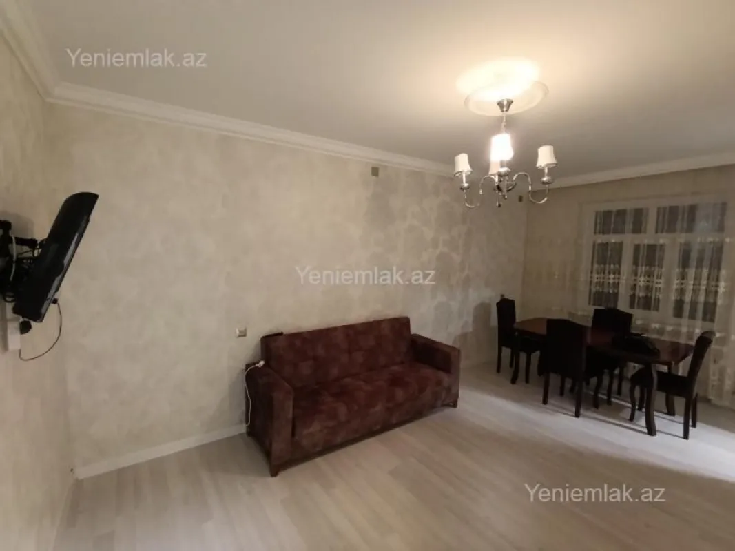 Satılır 3 otaqlı köhnə tikili 65 m²