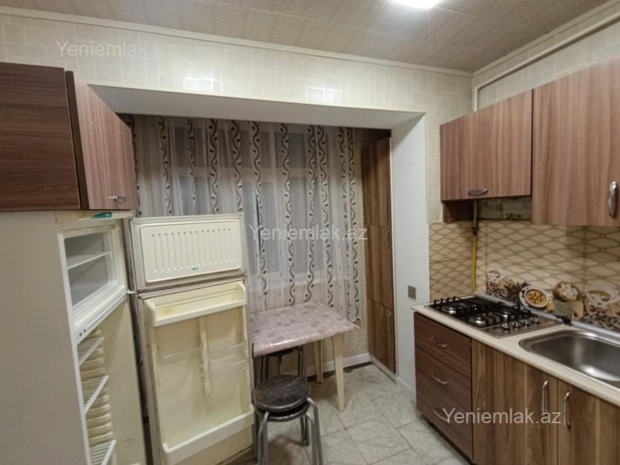 Satılır 3 otaqlı köhnə tikili 65 m²