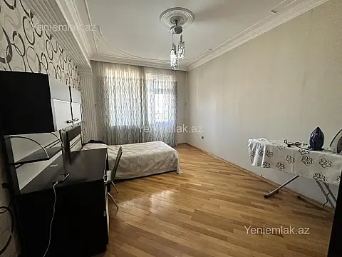 Satılır 3 otaqlı yeni tikili 150 m²