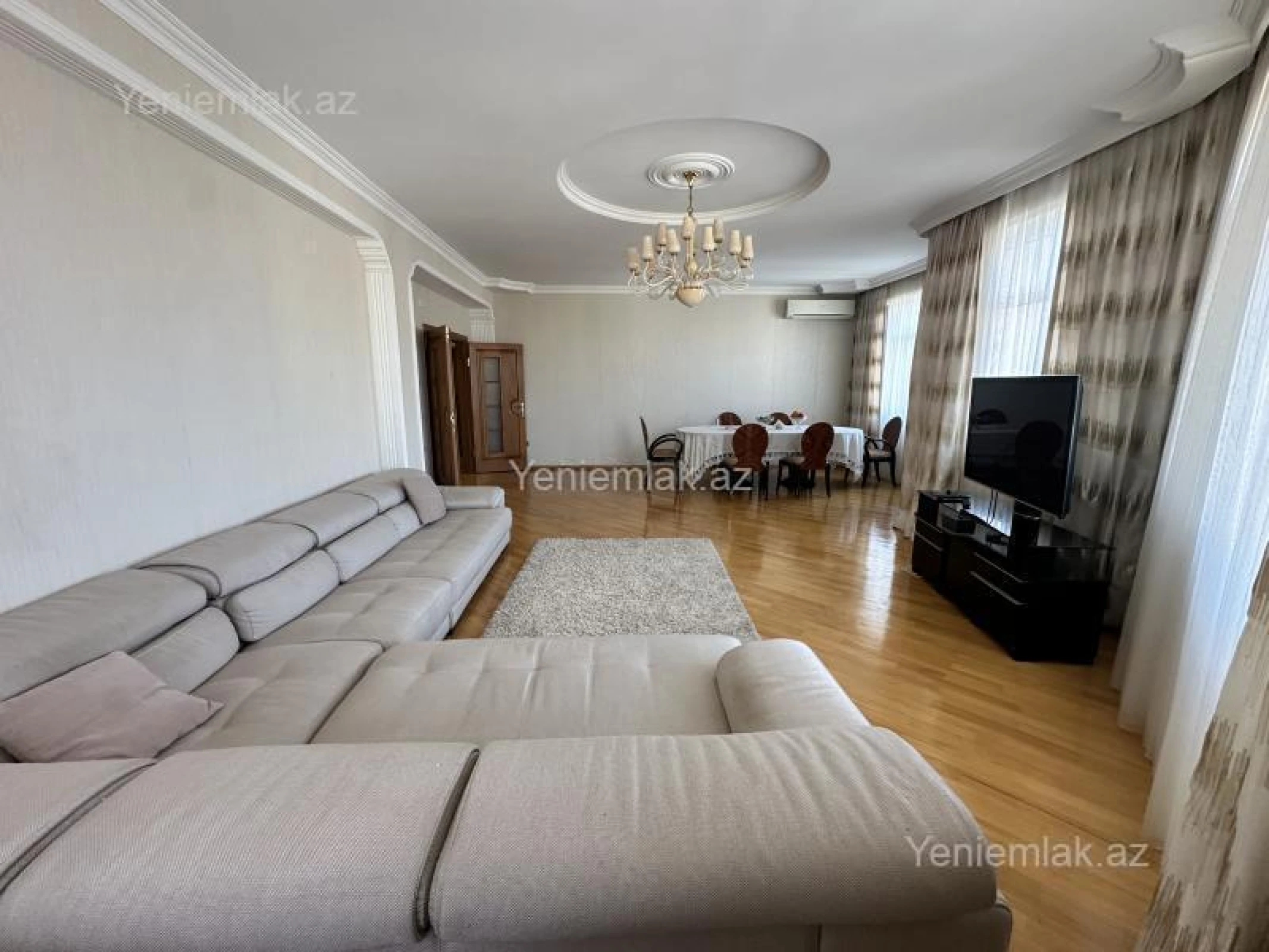 Satılır 3 otaqlı yeni tikili 150 m²