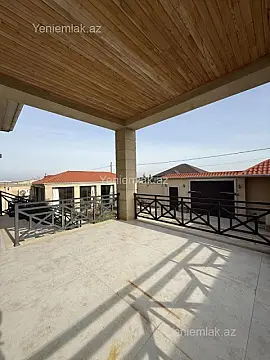 Satılır 10 otaqlı həyət evi 690 m²