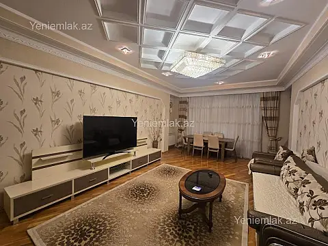 Satılır 4 otaqlı yeni tikili 163 m²